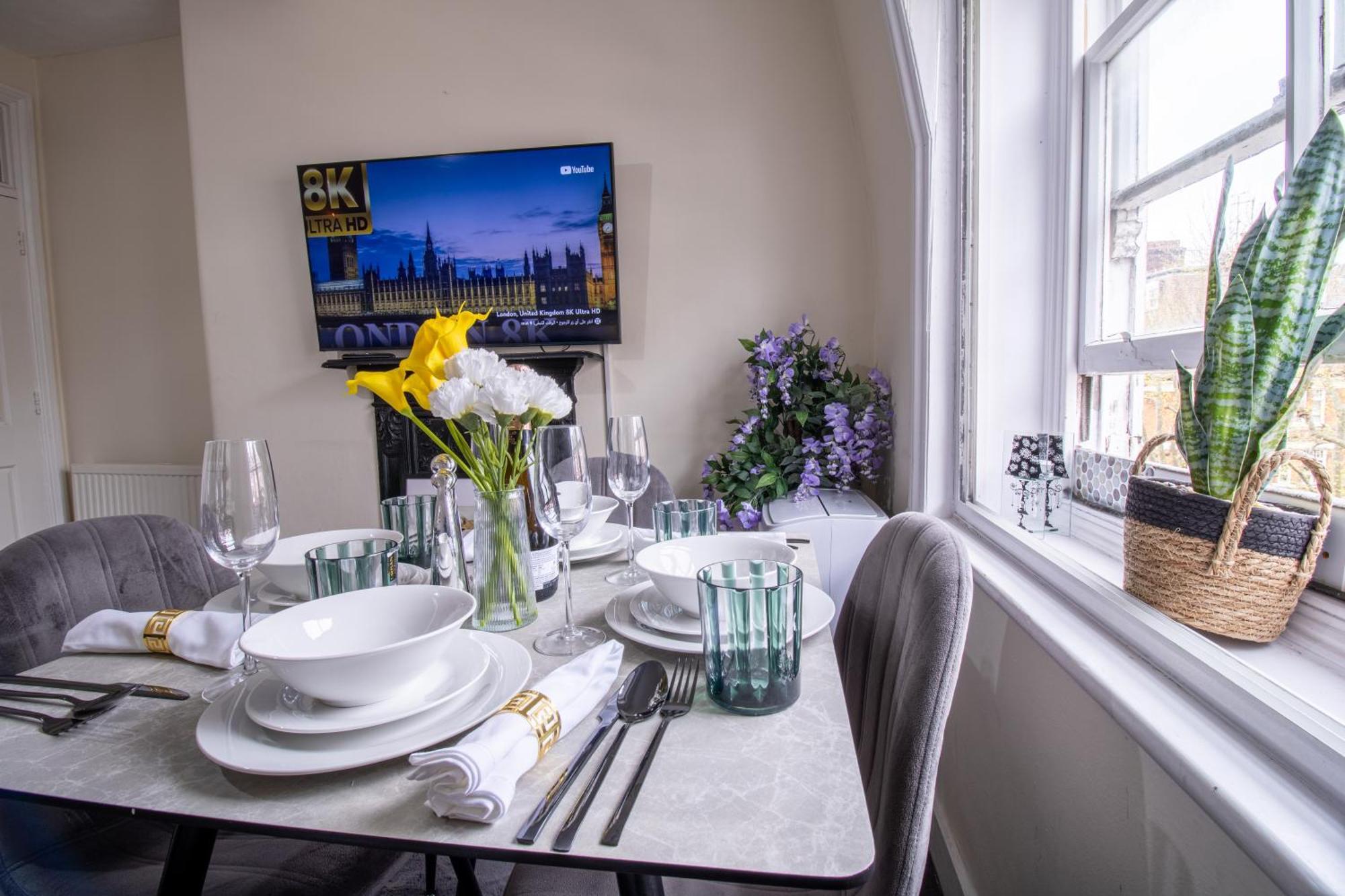 Cosy 2-Bedroom Apartment In Mayfair 8Cb - 4Th Floor No Elevator Londres Exterior foto